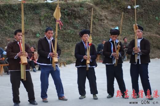 点击图片可在新窗口打开 \