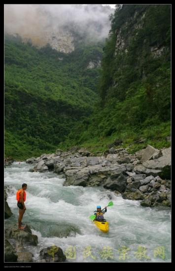 nEO_IMG_穿越大好河山