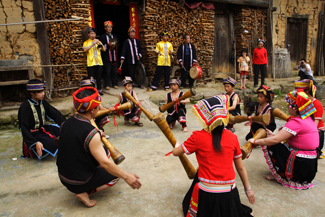 yao nationality long drum dance